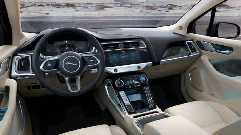 nuovosuv jaguar